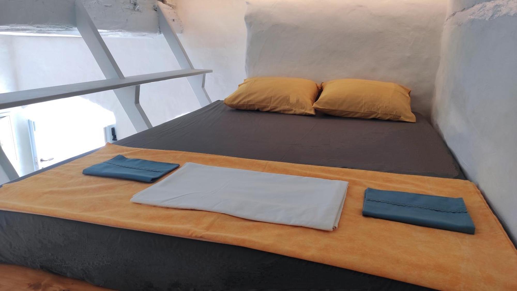 Hidden Gem - Sifnos, Kastro. Apartamento Kástron Exterior foto