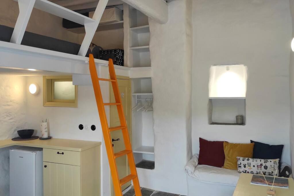 Hidden Gem - Sifnos, Kastro. Apartamento Kástron Exterior foto