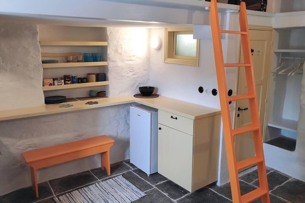 Hidden Gem - Sifnos, Kastro. Apartamento Kástron Exterior foto