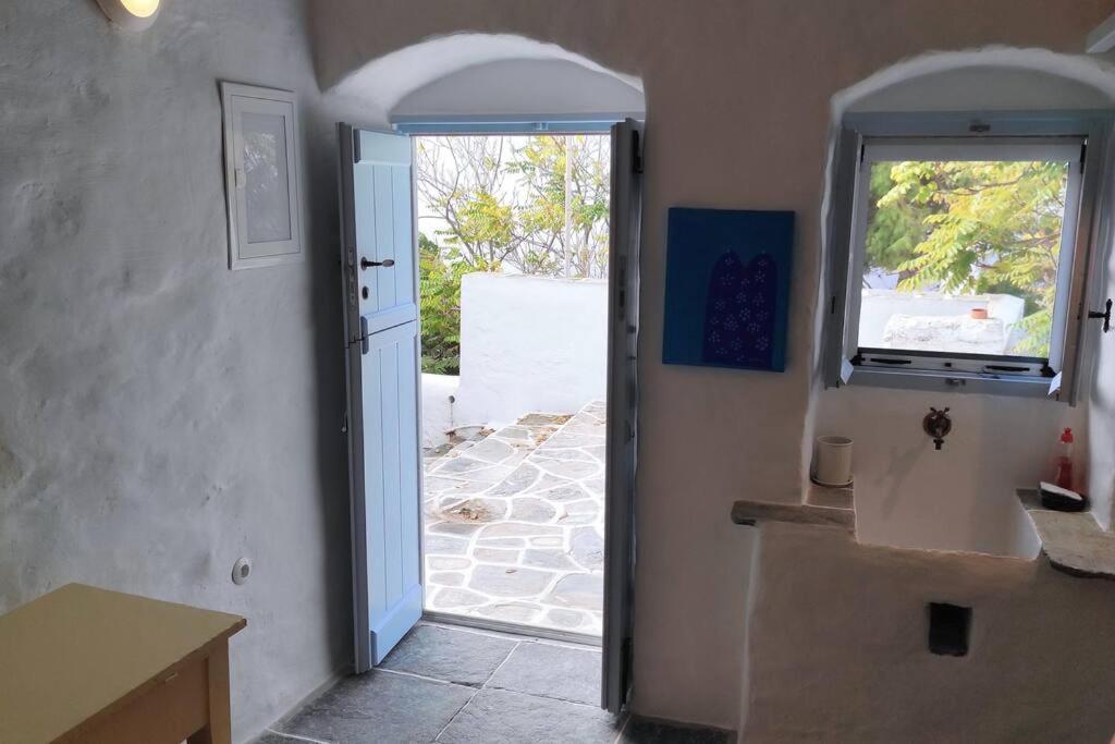 Hidden Gem - Sifnos, Kastro. Apartamento Kástron Exterior foto